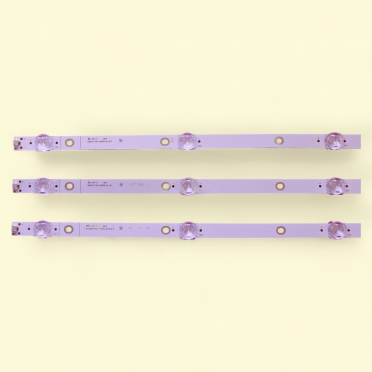 JL.D42571330-003FS-M-V0  780mm  7Led комплект 3 планки новый